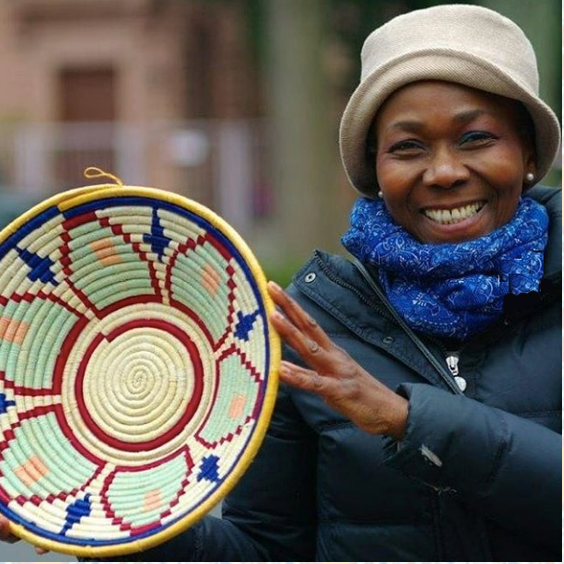 Gründerin von African Art Studios